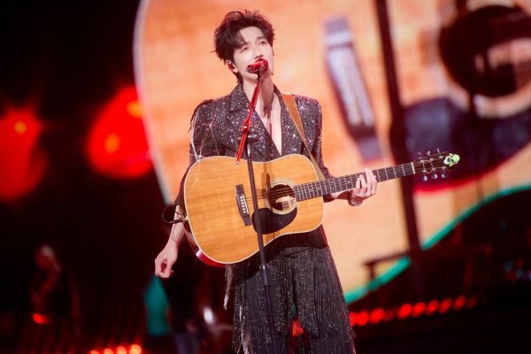 速配发金融网 《披哥》陈楚生和苏醒获得“冠军”后，一个低调，另一个却高调